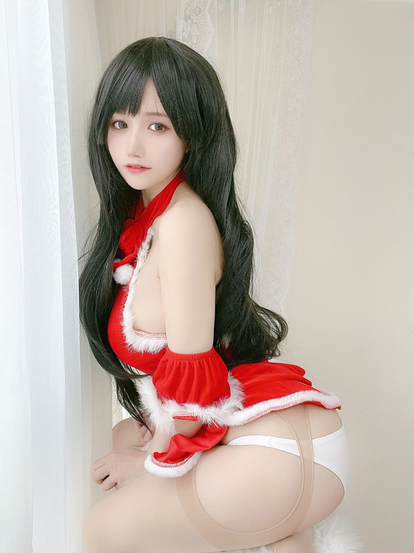 动漫博主小仓千代w – 红色圣诞礼物裙 [23P-62MB]